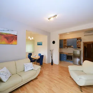 Apartman Cule Apartment